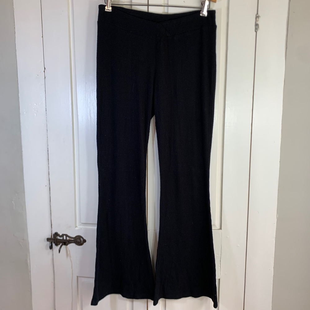 Colsie Black Ribbed Crossover Waist Flare Leg Lounge Pants Womens Large READ